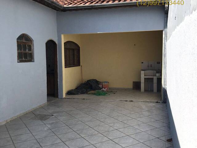 Casa para Venda em Jacareí - 3